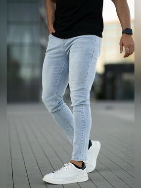 men light blue Skinny Jeans (size 32)